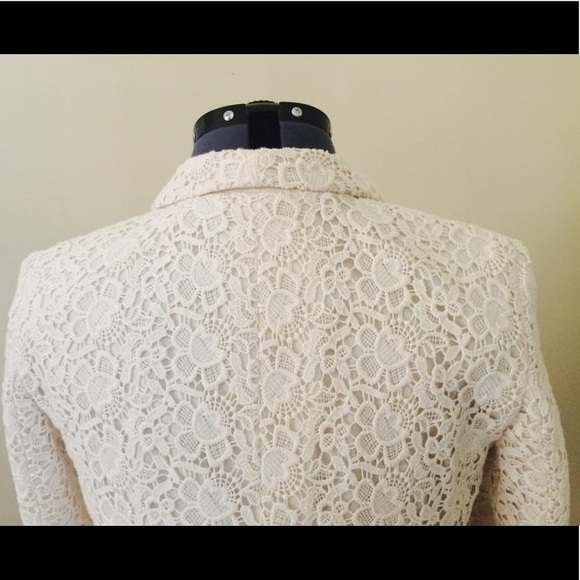 🆕Ann Taylor LOFT lace blazer - Picture 4 of 8
